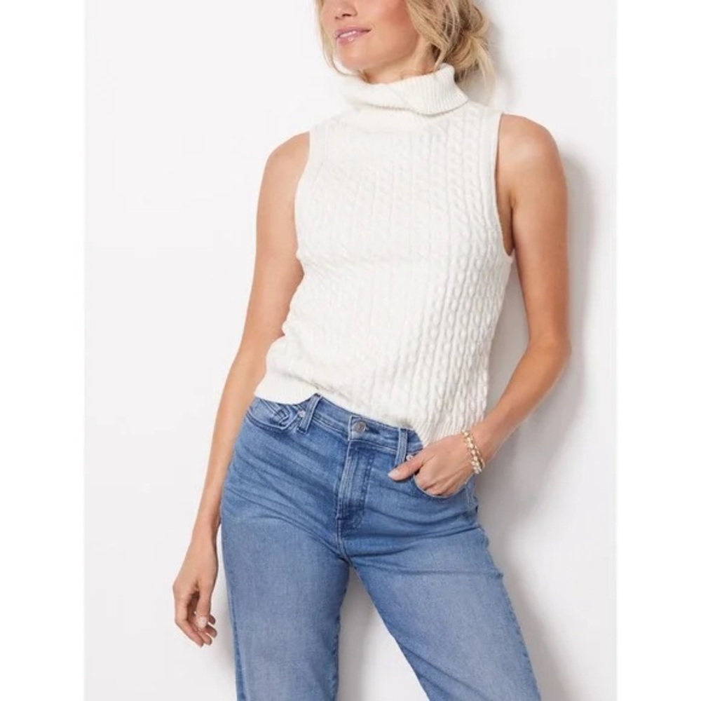 NWT Evereve  Emersyn cableknit tank